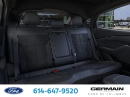 Ford Mustang Mach-E GT AWD 2025