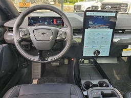 Ford Mustang Mach-E GT AWD 2025