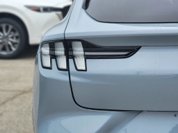 Ford Mustang Mach-E GT AWD 2025