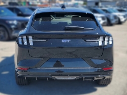 Ford Mustang Mach-E GT AWD 2026