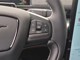 Ford Mustang Mach-E GT AWD 2025