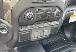 Chevrolet Silverado 1500 Work Truck 2WD Reg Cab 126" 2026