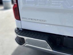 Chevrolet Silverado 1500 Work Truck 4WD Reg Cab 140" 2026