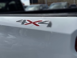 Chevrolet Silverado 1500 Work Truck 4WD Reg Cab 140" 2026