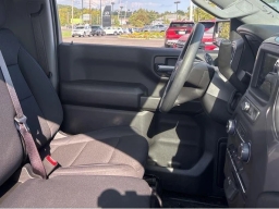 Chevrolet Silverado 1500 Work Truck 4WD Reg Cab 126" 2026