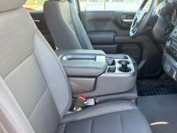 Chevrolet Silverado 1500 Custom 2WD Crew Cab 147" 2026