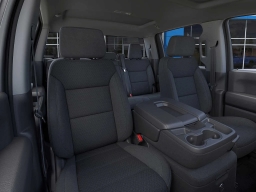 Chevrolet Silverado 1500 Custom Trail Boss 4WD Crew Cab 147" 2026