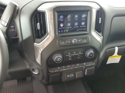 Chevrolet Silverado 1500 Custom Trail Boss 4WD Crew Cab 147" 2026