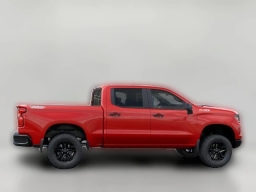Chevrolet Silverado 1500 Custom Trail Boss 4WD Crew Cab 157" 2026