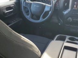 Chevrolet Silverado 1500 Custom Trail Boss 4WD Crew Cab 157" 2026