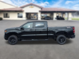 Chevrolet Silverado 1500 Custom Trail Boss 4WD Crew Cab 157" 2026