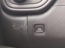 Chevrolet Silverado 1500 Custom Trail Boss 4WD Crew Cab 157" 2026