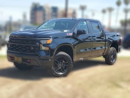 Chevrolet Silverado 1500 Custom Trail Boss 4WD Crew Cab 157" 2026