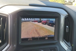 Chevrolet Silverado 1500 Custom Trail Boss 4WD Crew Cab 157" 2026