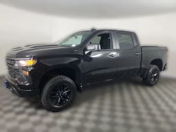 Chevrolet Silverado 1500 Custom Trail Boss 4WD Crew Cab 157" 2026