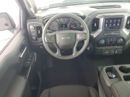 Chevrolet Silverado 1500 Custom Trail Boss 4WD Crew Cab 157" 2026