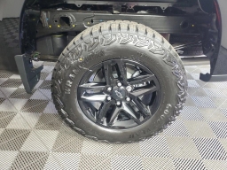 Chevrolet Silverado 1500 Custom Trail Boss 4WD Crew Cab 157" 2026