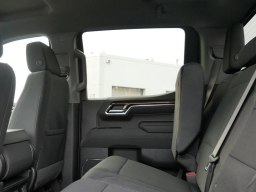 Chevrolet Silverado 1500 LT 4WD Crew Cab 157" 2026