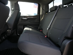 Chevrolet Silverado 1500 LT 4WD Crew Cab 157" 2026