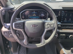 Chevrolet Silverado 1500 LT Trail Boss 4WD Crew Cab 157" 2026