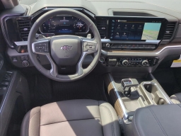 Chevrolet Silverado 1500 LT Trail Boss 4WD Crew Cab 157" 2026