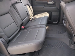 Chevrolet Silverado 1500 LT Trail Boss 4WD Crew Cab 157" 2026