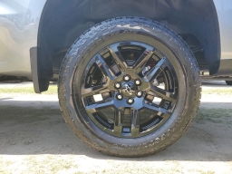 Chevrolet Silverado 1500 LT Trail Boss 4WD Crew Cab 157" 2026