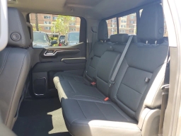 Chevrolet Silverado 1500 LT Trail Boss 4WD Crew Cab 157" 2026