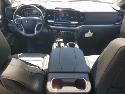 Chevrolet Silverado 1500 LT Trail Boss 4WD Crew Cab 157" 2026