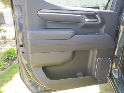 Chevrolet Silverado 1500 LT Trail Boss 4WD Crew Cab 157" 2026