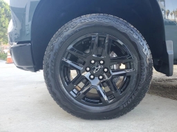 Chevrolet Silverado 1500 LT Trail Boss 4WD Crew Cab 157" 2026