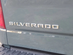 Chevrolet Silverado 1500 LT Trail Boss 4WD Crew Cab 157" 2026