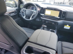 Chevrolet Silverado 1500 LT Trail Boss 4WD Crew Cab 157" 2026