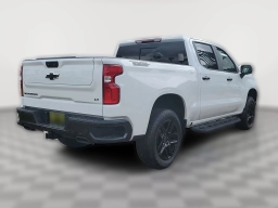 Chevrolet Silverado 1500 LT Trail Boss 4WD Crew Cab 157" 2026