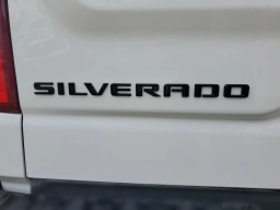 Chevrolet Silverado 1500 LT Trail Boss 4WD Crew Cab 157" 2026