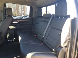 Chevrolet Silverado 1500 LT Trail Boss 4WD Crew Cab 157" 2026