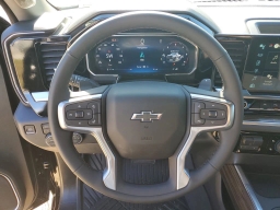 Chevrolet Silverado 1500 LT Trail Boss 4WD Crew Cab 157" 2026