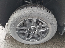 Chevrolet Silverado 1500 LT Trail Boss 4WD Crew Cab 157" 2026