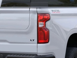 Chevrolet Silverado 1500 LT Trail Boss 4WD Crew Cab 157" 2026