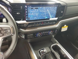 Chevrolet Silverado 1500 LT Trail Boss 4WD Crew Cab 157" 2026