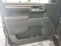 Chevrolet Silverado 1500 LT Trail Boss 4WD Crew Cab 157" 2026