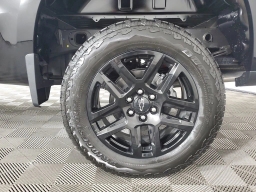 Chevrolet Silverado 1500 LT Trail Boss 4WD Crew Cab 157" 2026