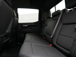 Chevrolet Silverado 1500 LT Trail Boss 4WD Crew Cab 157" 2026