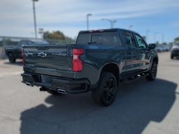 Chevrolet Silverado 1500 LT Trail Boss 4WD Crew Cab 157" 2026