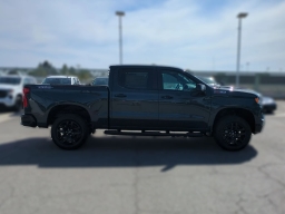 Chevrolet Silverado 1500 LT Trail Boss 4WD Crew Cab 157" 2026