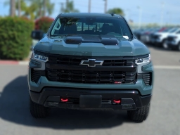 Chevrolet Silverado 1500 LT Trail Boss 4WD Crew Cab 157" 2026
