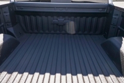 Chevrolet Silverado 1500 LT Trail Boss 4WD Crew Cab 147" 2026