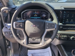 Chevrolet Silverado 1500 LT Trail Boss 4WD Crew Cab 157" 2026