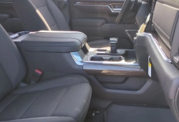 Chevrolet Silverado 1500 LT Trail Boss 4WD Crew Cab 157" 2026