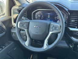 Chevrolet Silverado 1500 LT Trail Boss 4WD Crew Cab 157" 2026